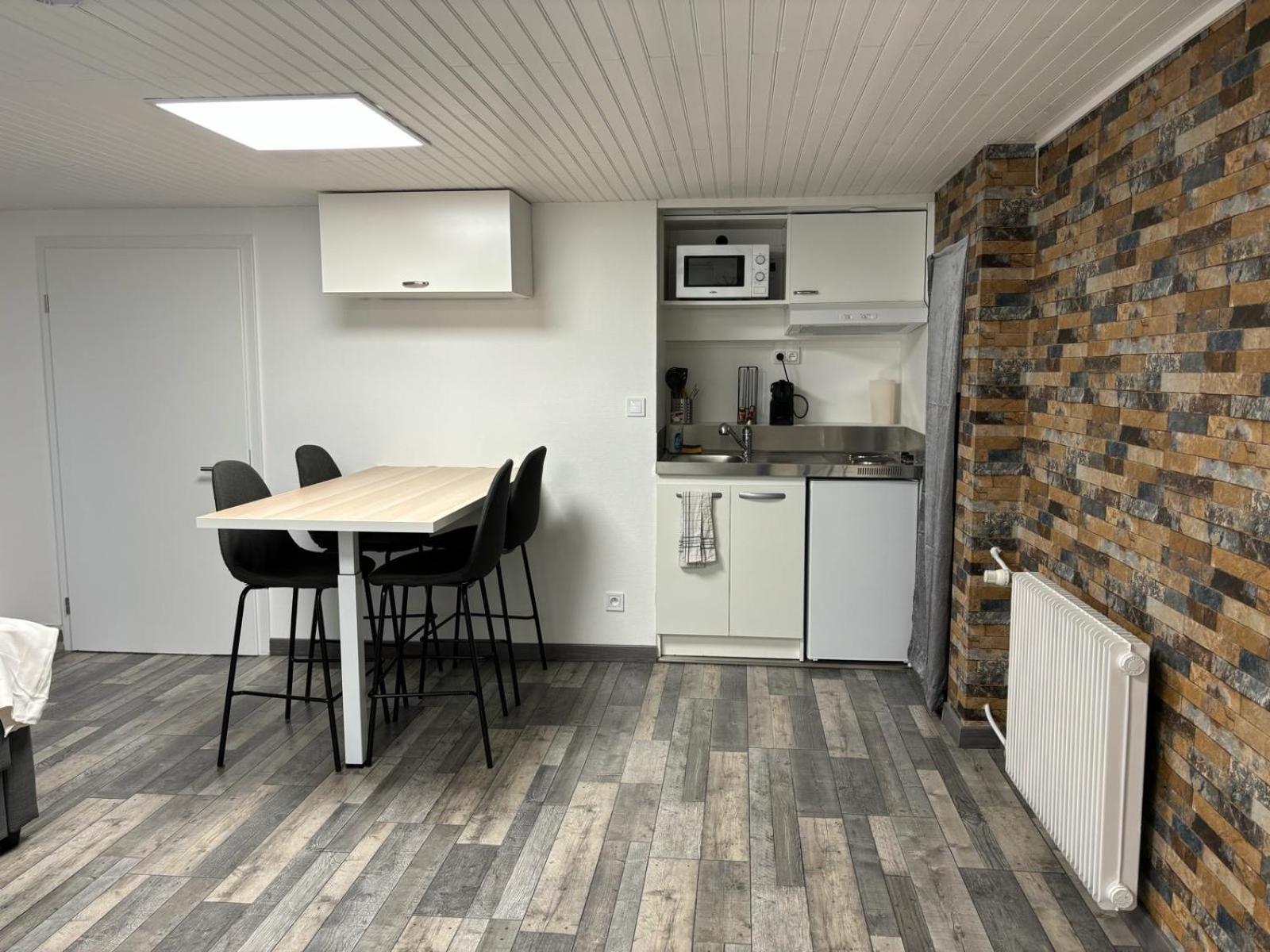 Chaleureux Appartement - Estrade 博尔维莱尔 外观 照片